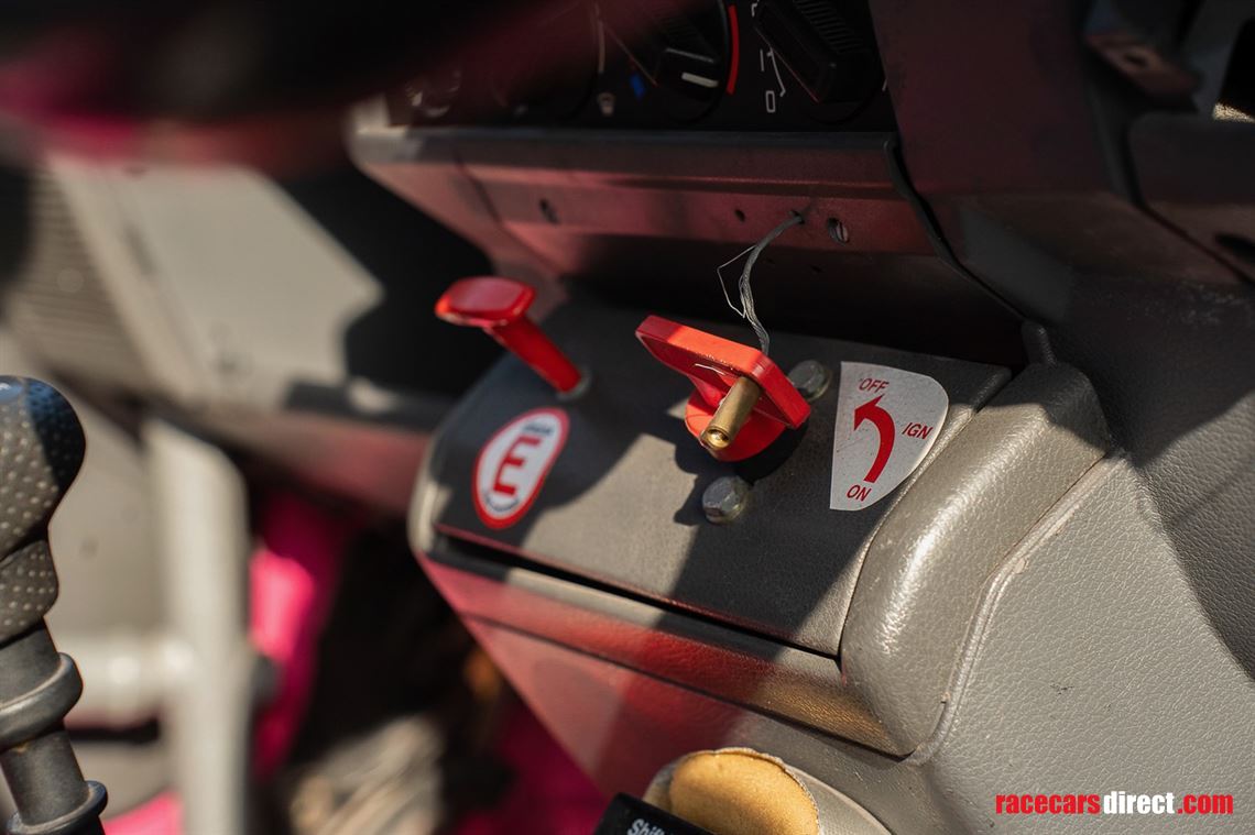 1991-renault-clio-16v-mk1-cup-car