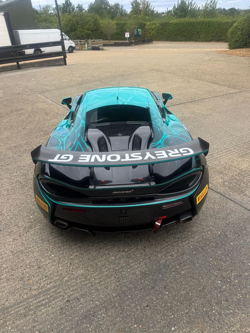 mclaren-570s-gt4-trophy---one-owner---only-16