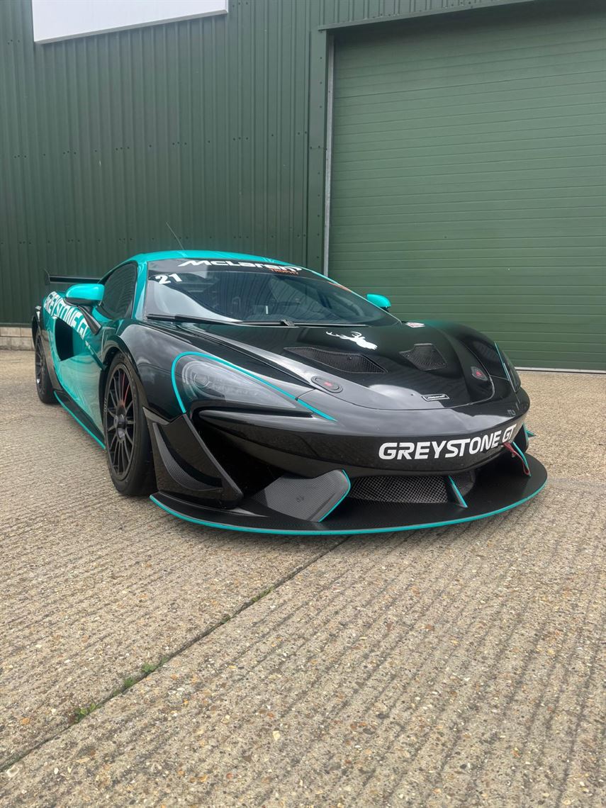 mclaren-570s-gt4-trophy---one-owner---only-16