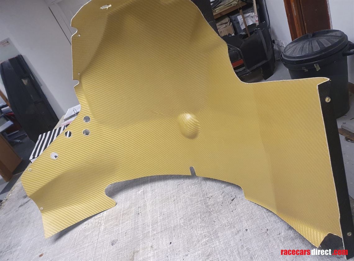 r35-gt3-nissan-nismo-front-wheel-arch-liners