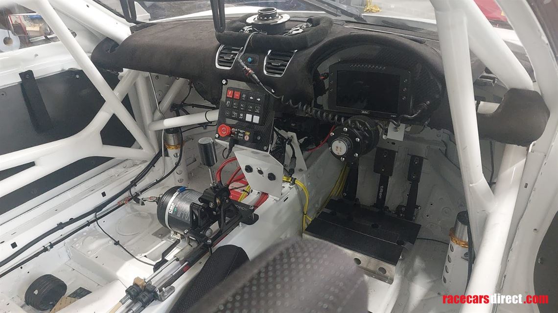 porsche-981-gt4-race-car