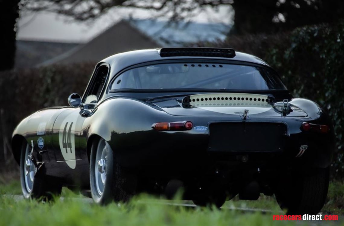 jaguar-e-type-semi-lightweight
