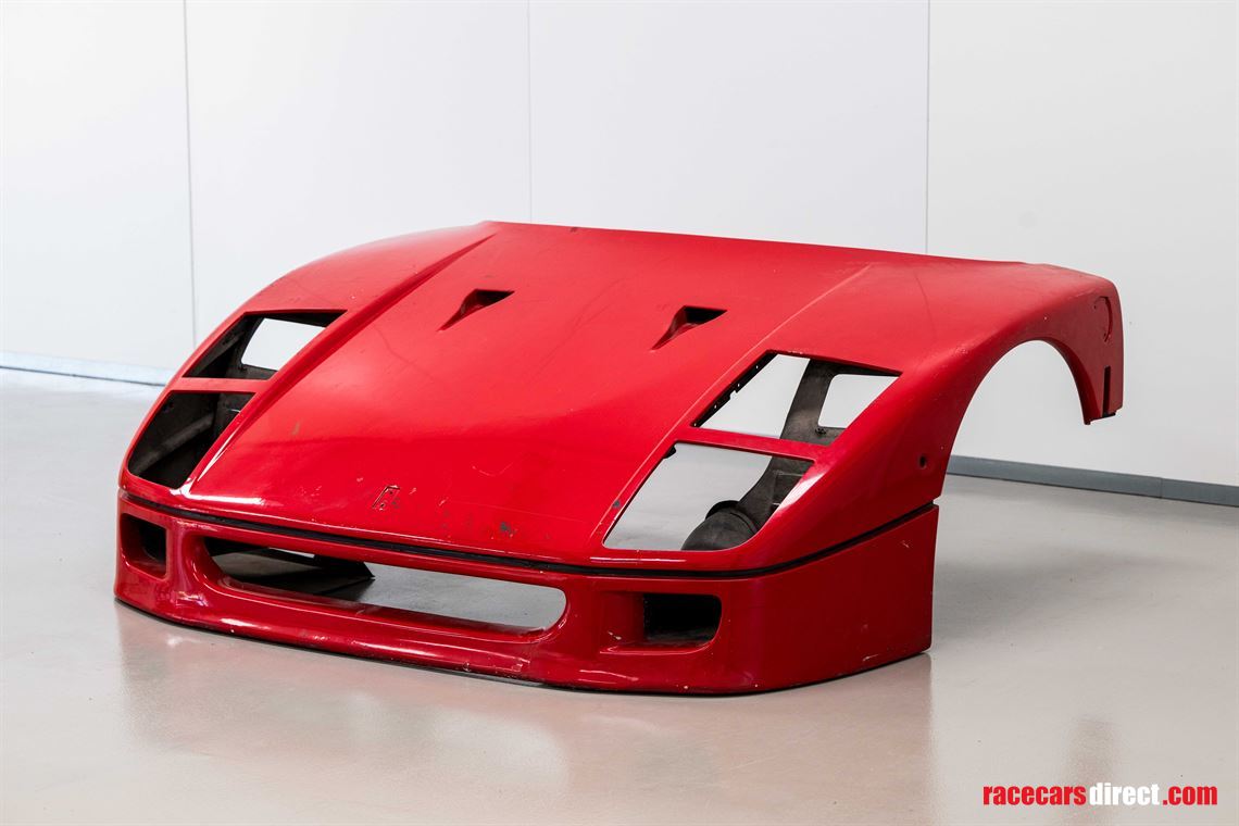 f40-front-bonnet