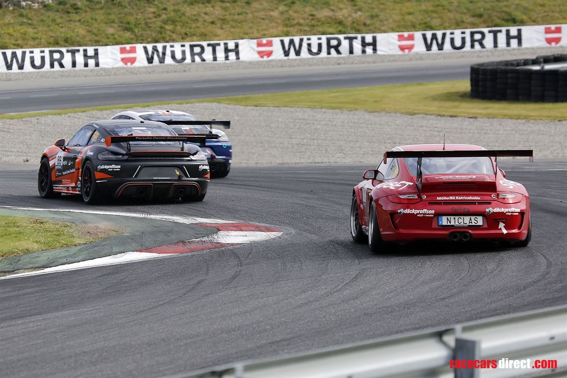porsche-718-gt4-clubsport-mr