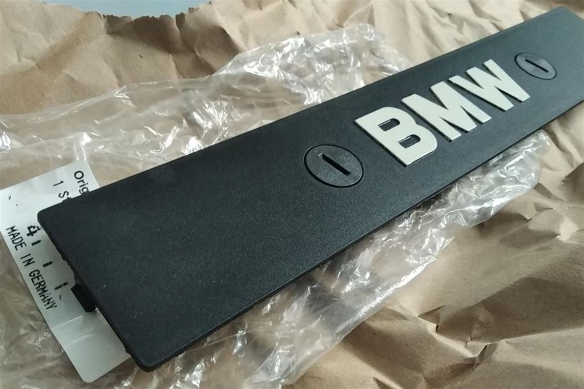 bmw-318is-e30-z3-e36-rocker-engine-cover-oem