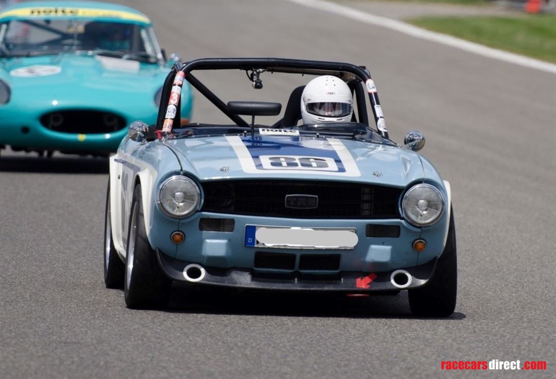 kas-kastner-inspired-triumph-tr6