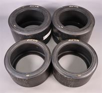 porsche-962-avon-racing-slick-tire-set
