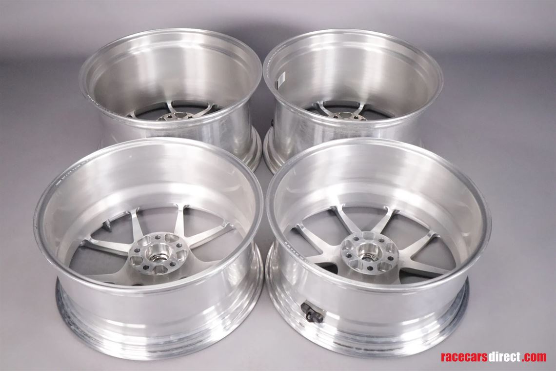 ferrari-ff-hre-wheel-set-incl-pressure-sensor