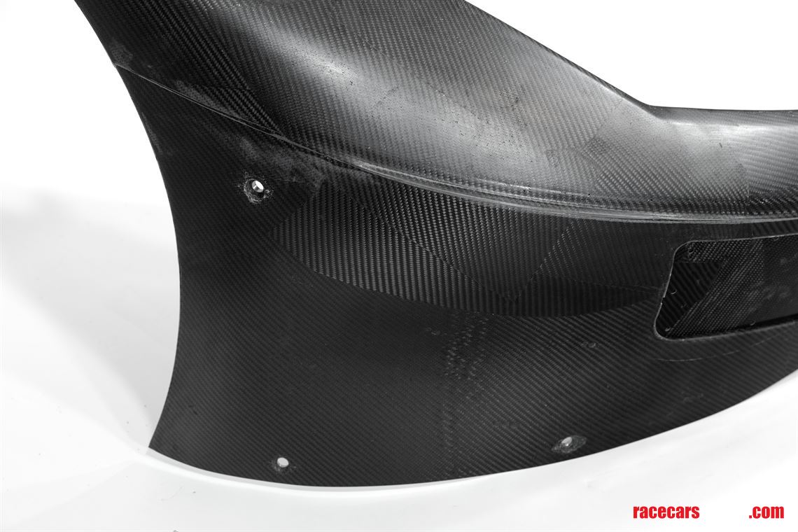 lamborghini-huracan-gt3-evo-front-bumper