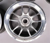 porsche-997-gt3r-rays-18---2-sets-of-wheels-4