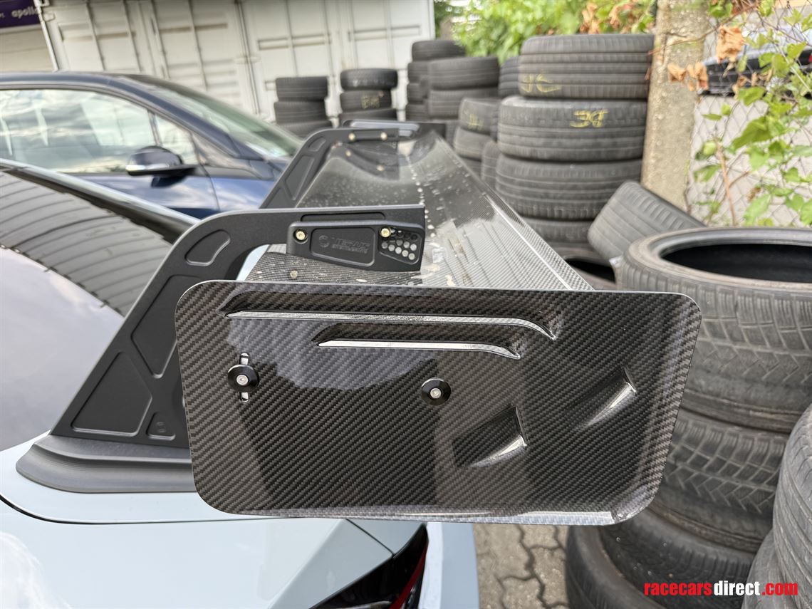 verus-engineering-wing-splitter-for-bmw-m2-g8