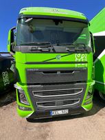 volvo-fh500-motorsport-trailer