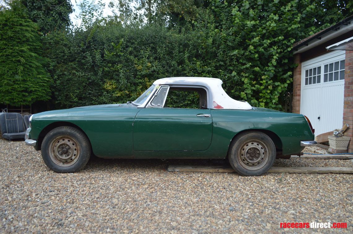 mgb-pre-66-historic-racing-restoration-projec