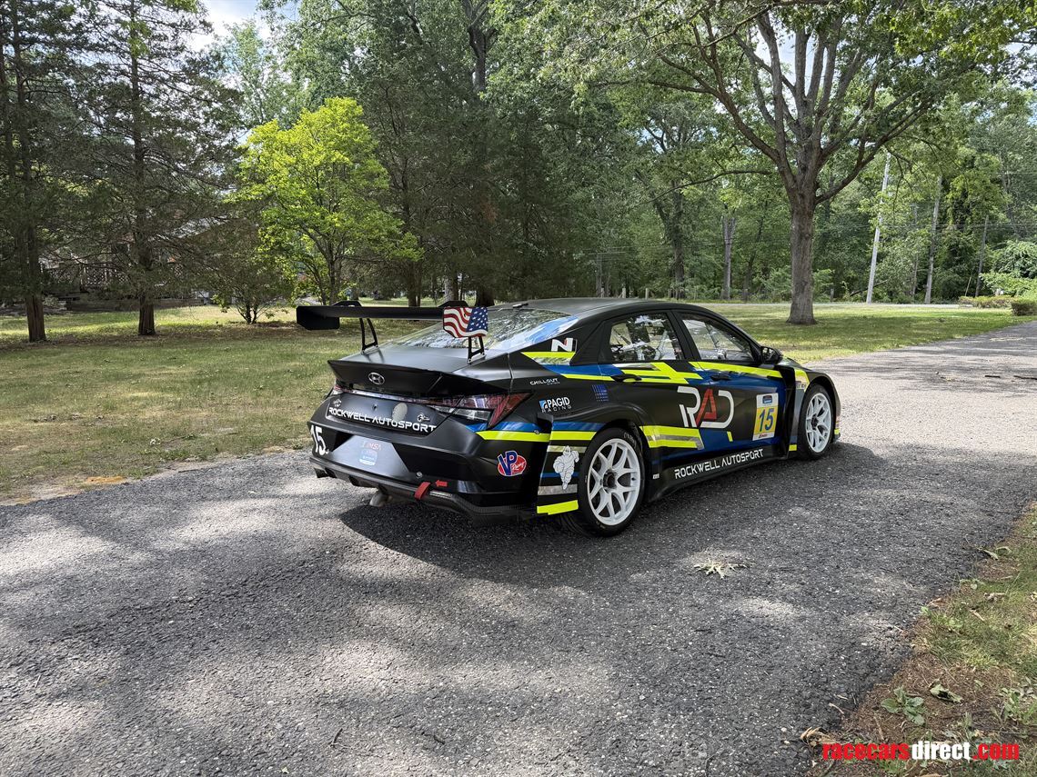 2025-hyundai-elantra-n-tcr-evo-race-car-imsa