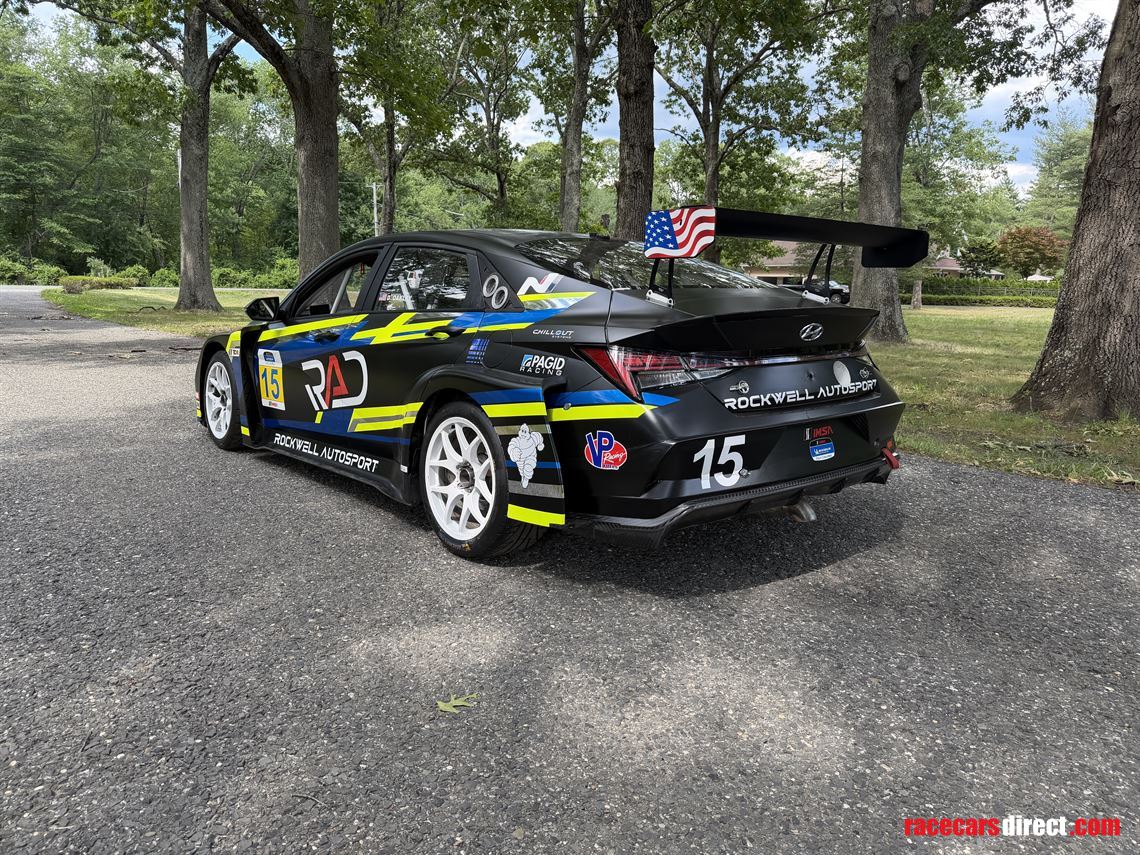 2025-hyundai-elantra-n-tcr-evo-race-car-imsa