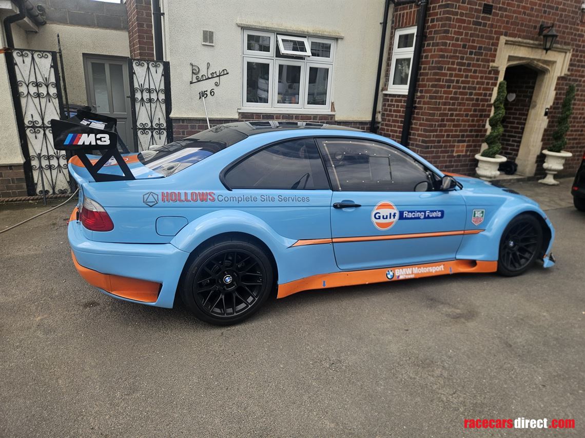 bmw-e46-wide-bodied-m3-in-gulf-racing-colours