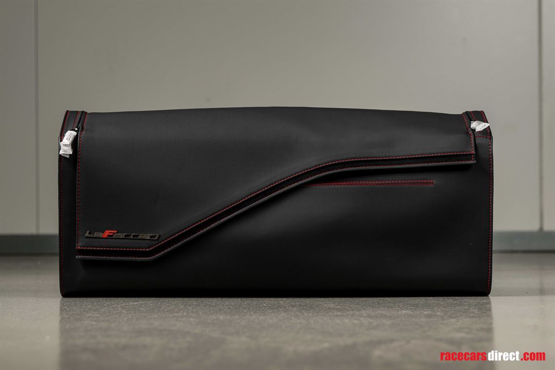 la-ferrari-luggage-set