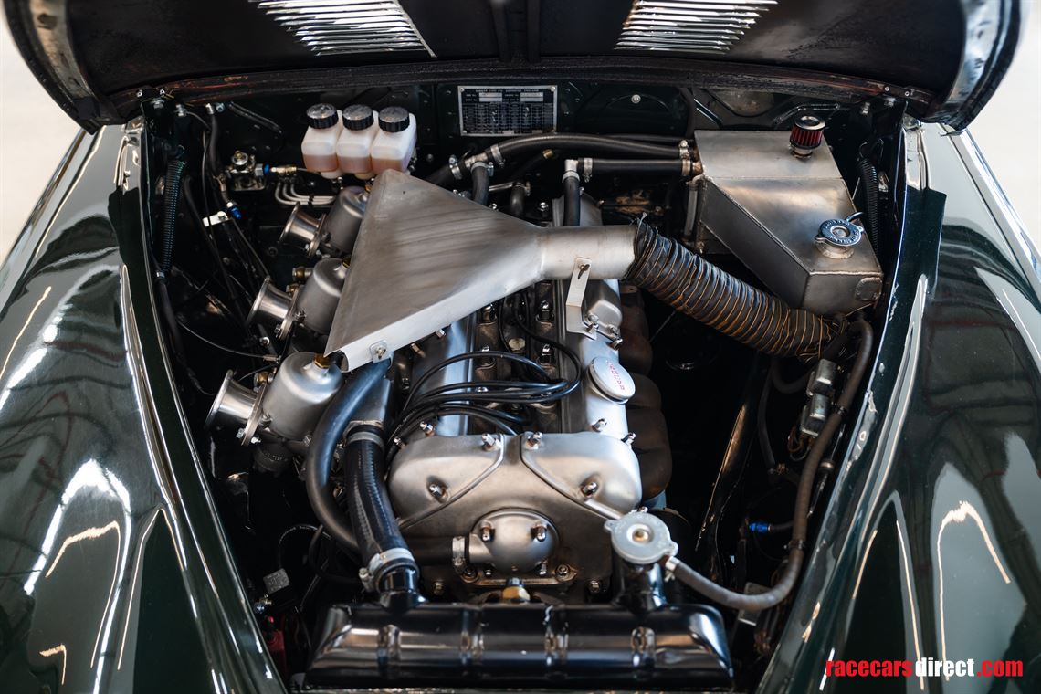 1959-jaguar-mki-fia-race-car---goodwood-entra