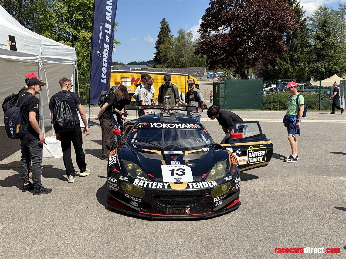 2011-lotus-evora-gte-le-mans-race-car-chassis