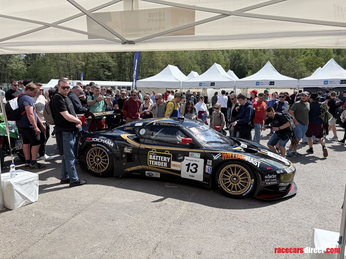 2011-lotus-evora-gte-le-mans-race-car-chassis