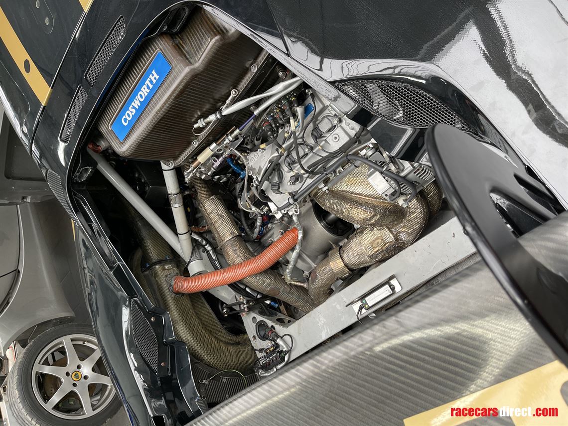 2011-lotus-evora-gte-le-mans-race-car-chassis