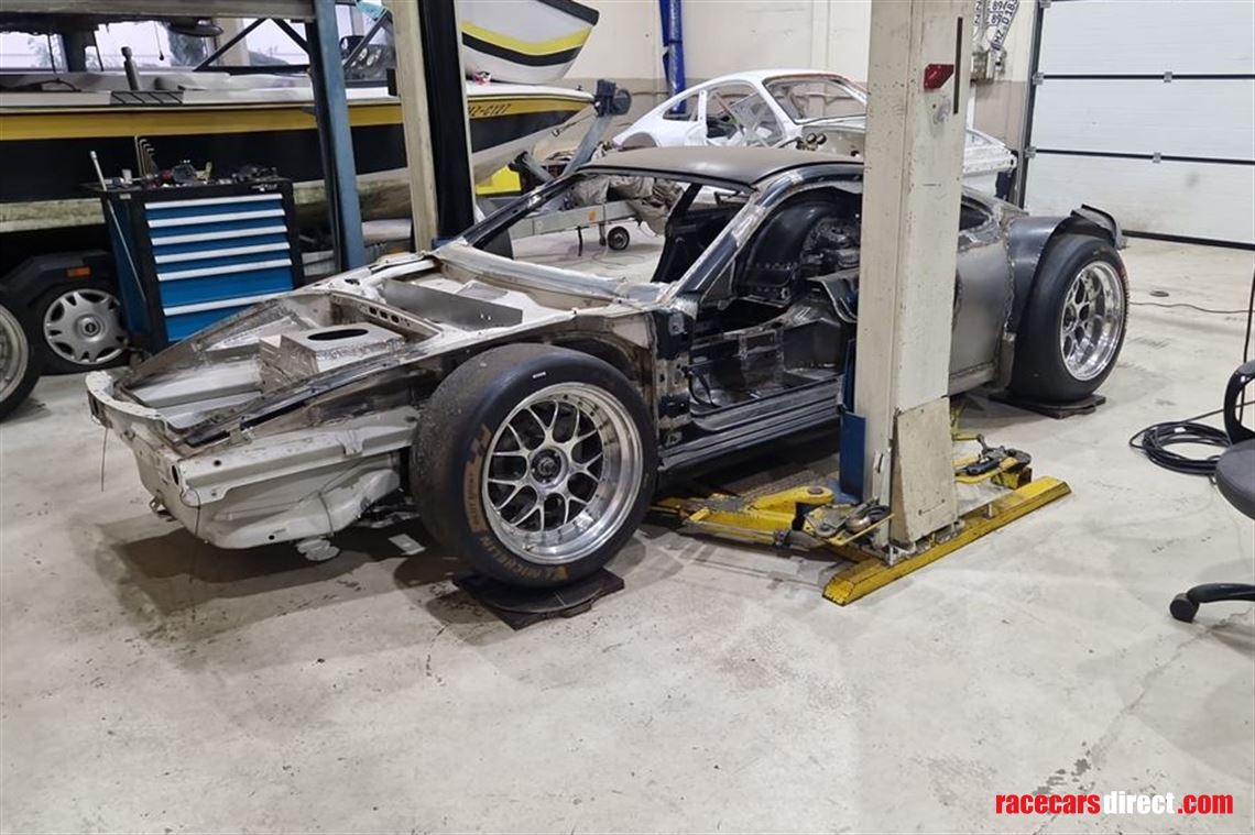 porsche-alzen-mission-400-plus-chassis