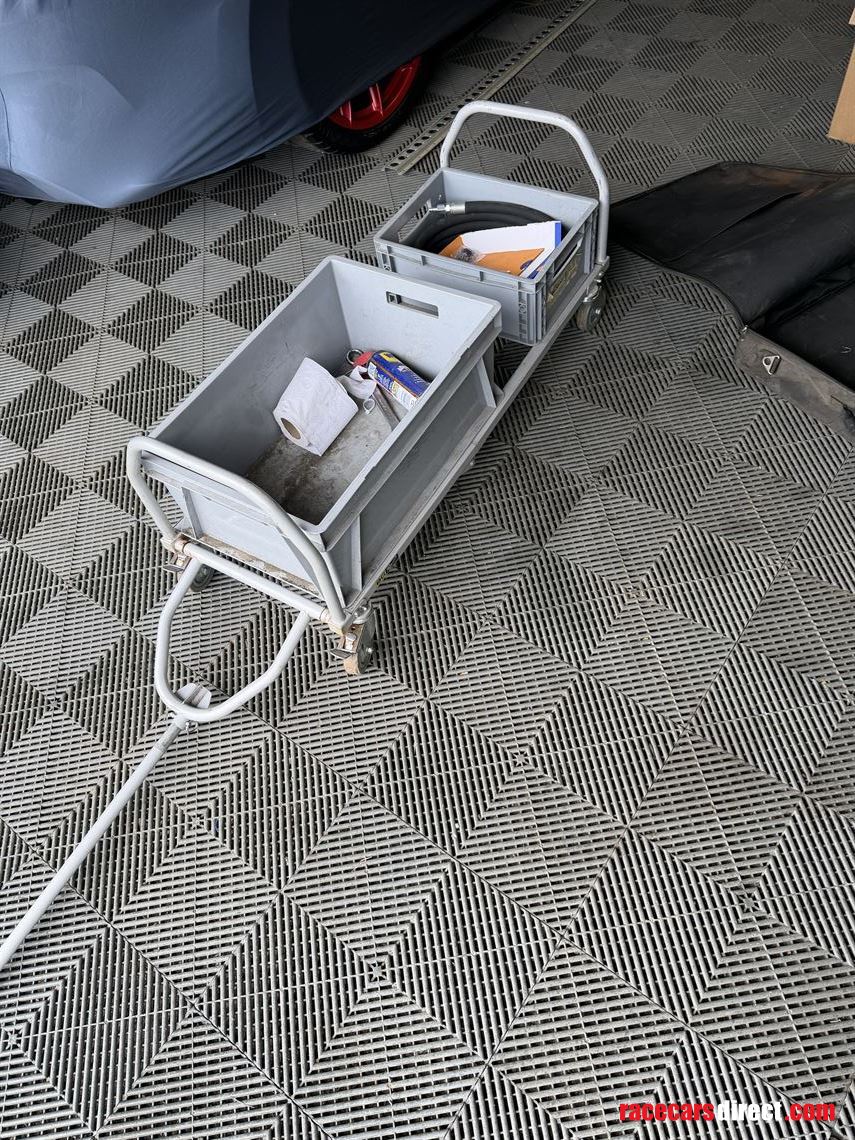 bg-fold-up-pit-trolley