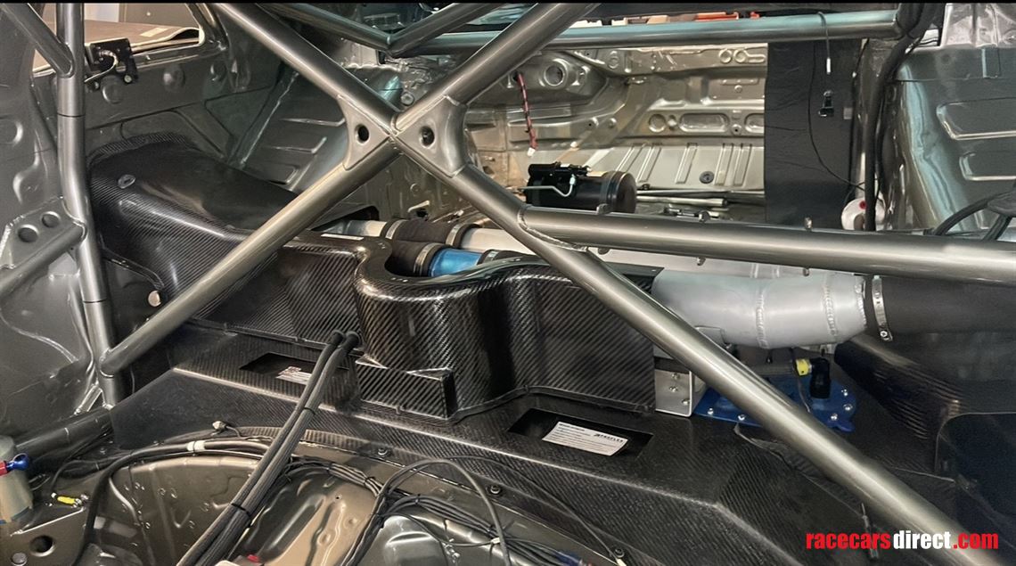 nissan-nismo-fuel-tank-upper