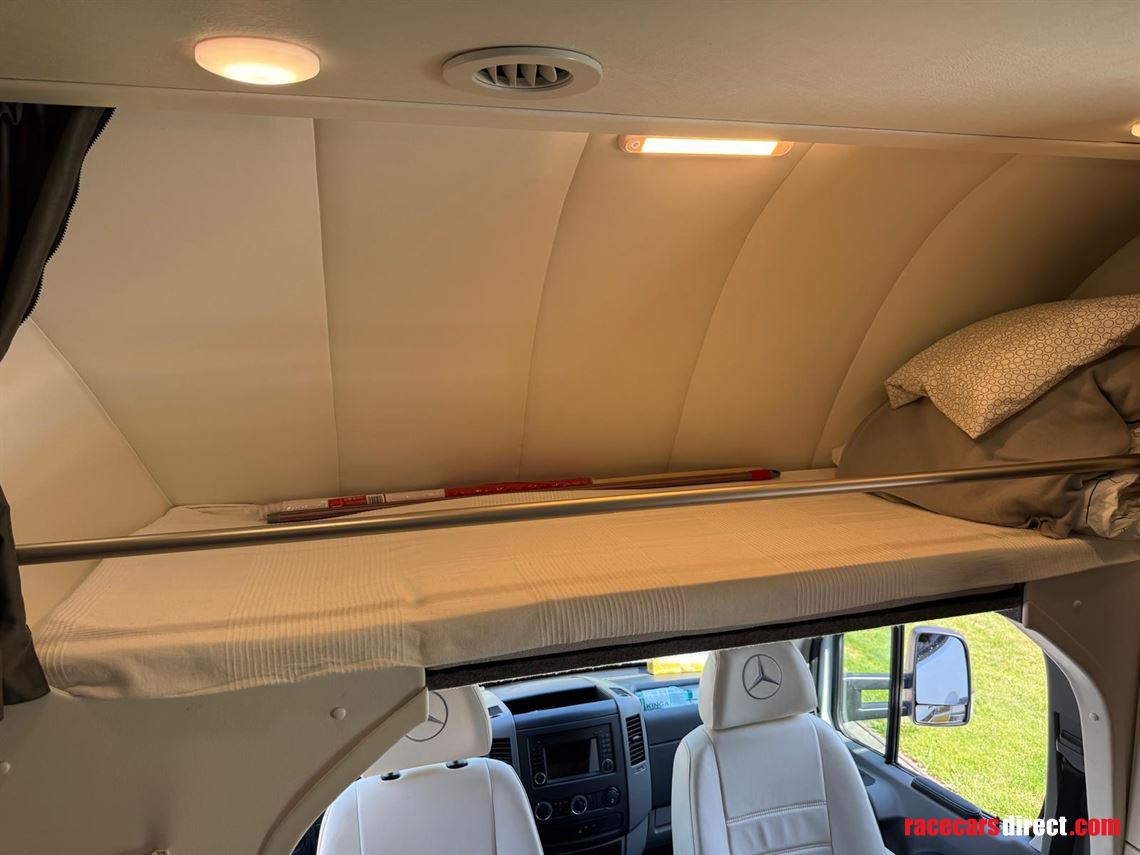 luxury-mercedes-sprinter-motorhome