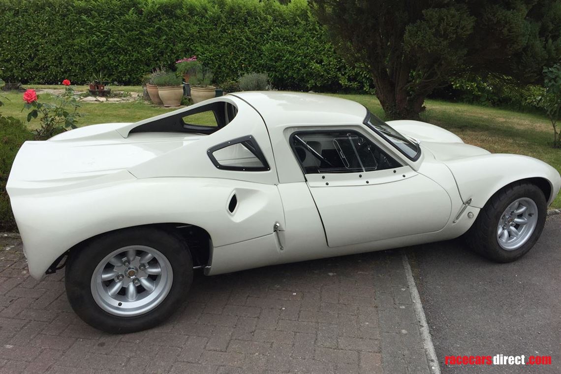 ginetta-g12