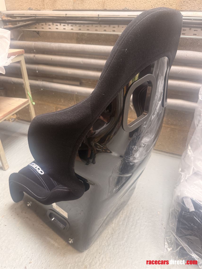 mirco-rtx-7-fia-approved-comp-bucket-seat-wit