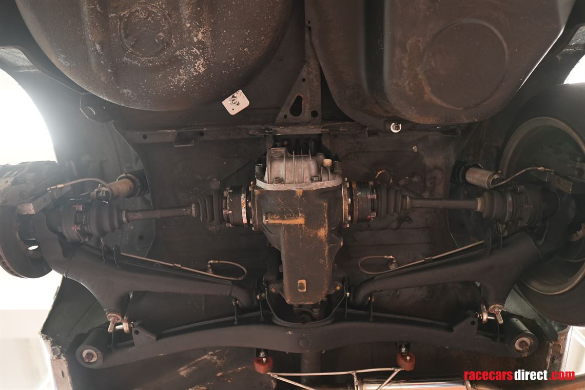 bmw-635-i-group-2