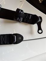schroth-nissan-lmp1-harness-set