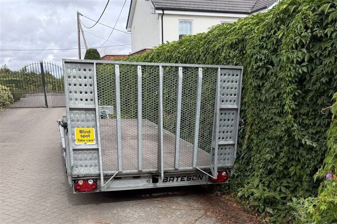 bateson-4-wheel-trailer