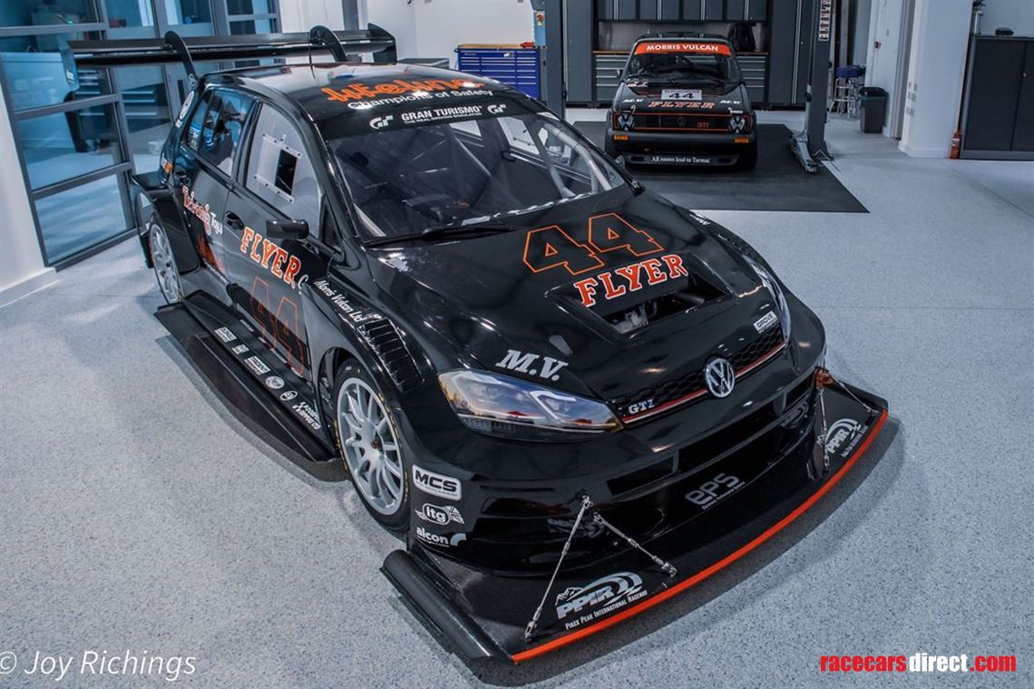 race-car-technician