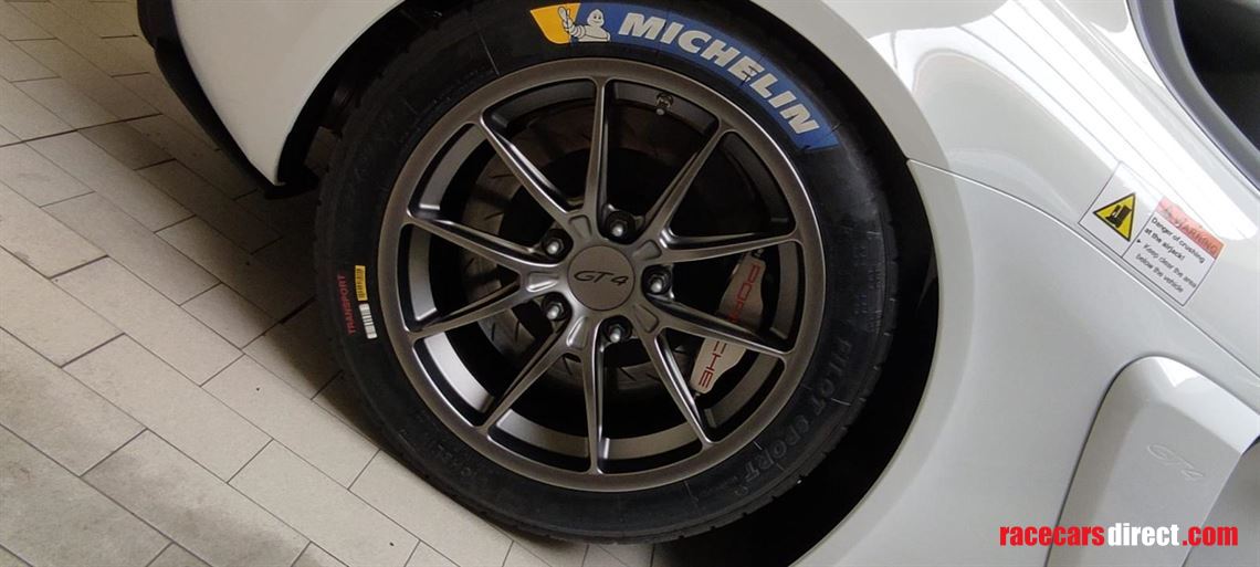 cayman-gt4-cs-rs-vicechampioncar-europeangt4