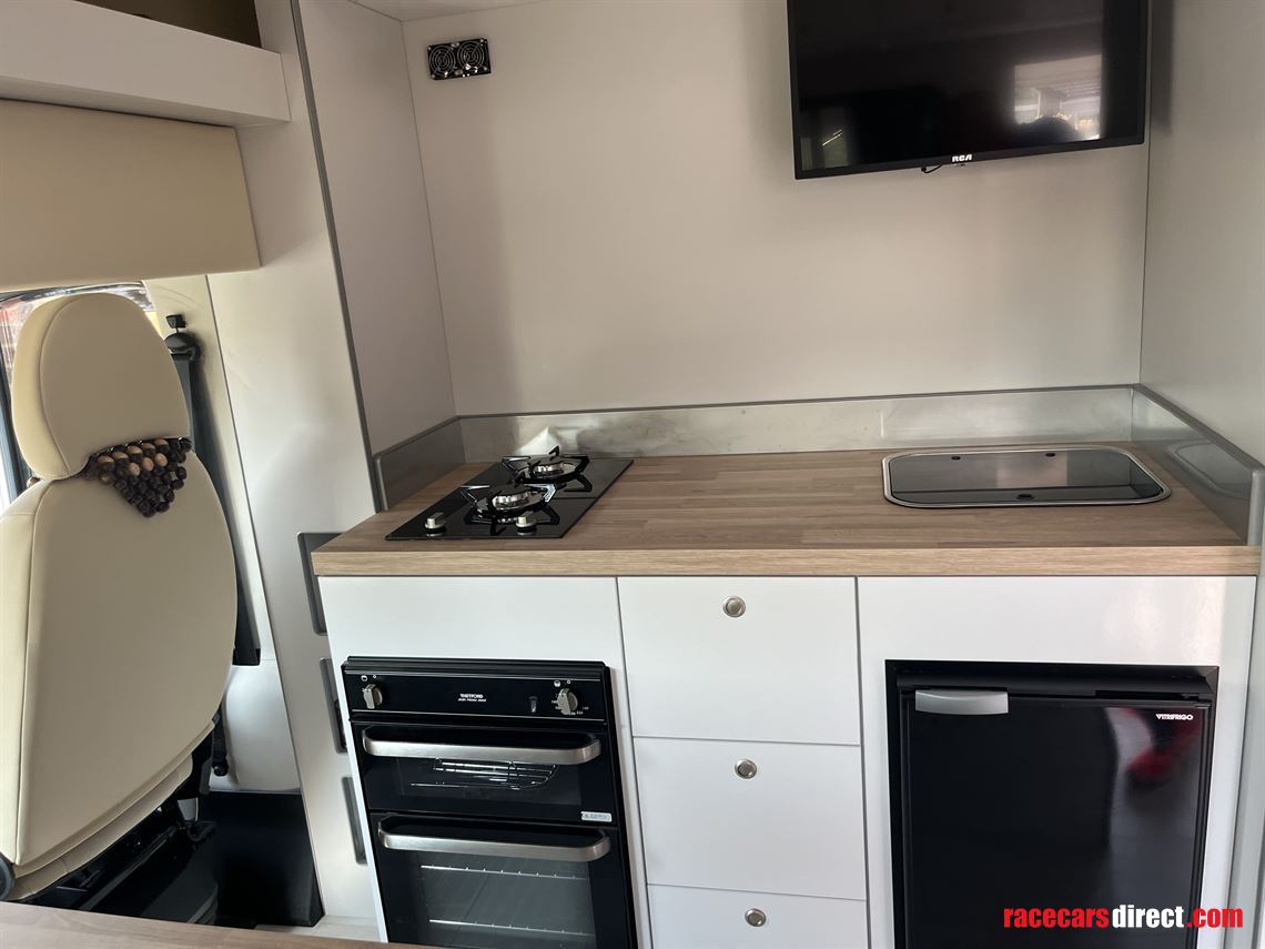 bespoke-motor-homecar-transporter