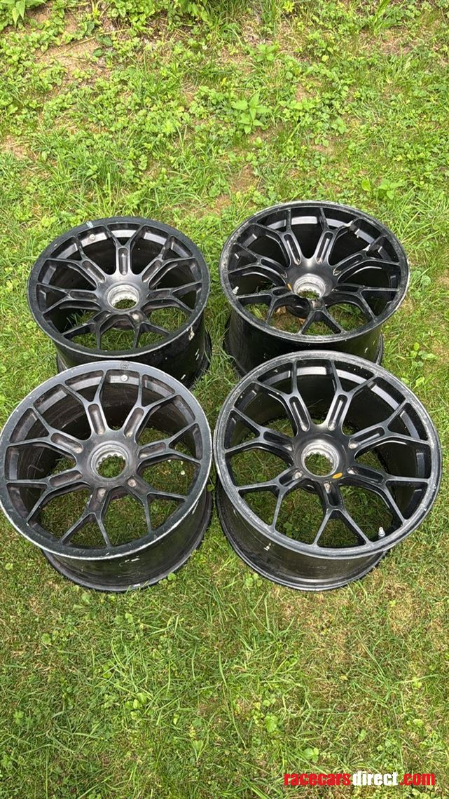 ferrari-challenge-wheels-and-tires-availbale