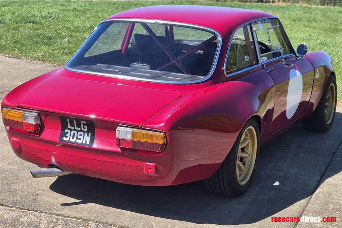 1975-alfa-romeo-gtam-homage-competitionfast-r