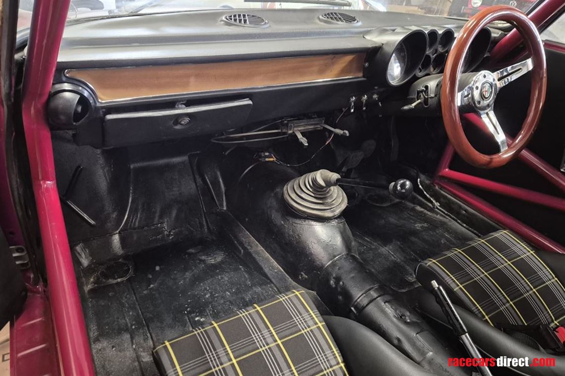 1975-alfa-romeo-gtam-homage-competitionfast-r