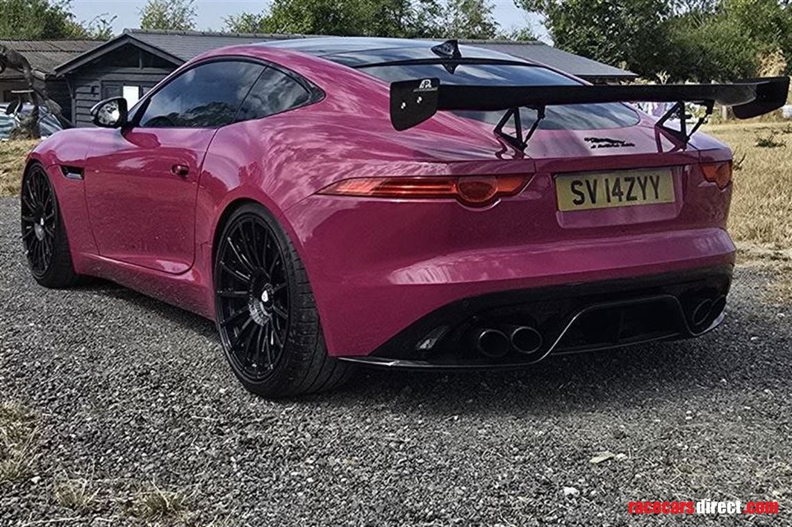 jaguar-f-type-v8-supercharged-one-off-porsche