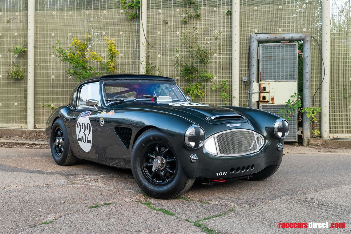 austin-healey-3000-fia-race-car