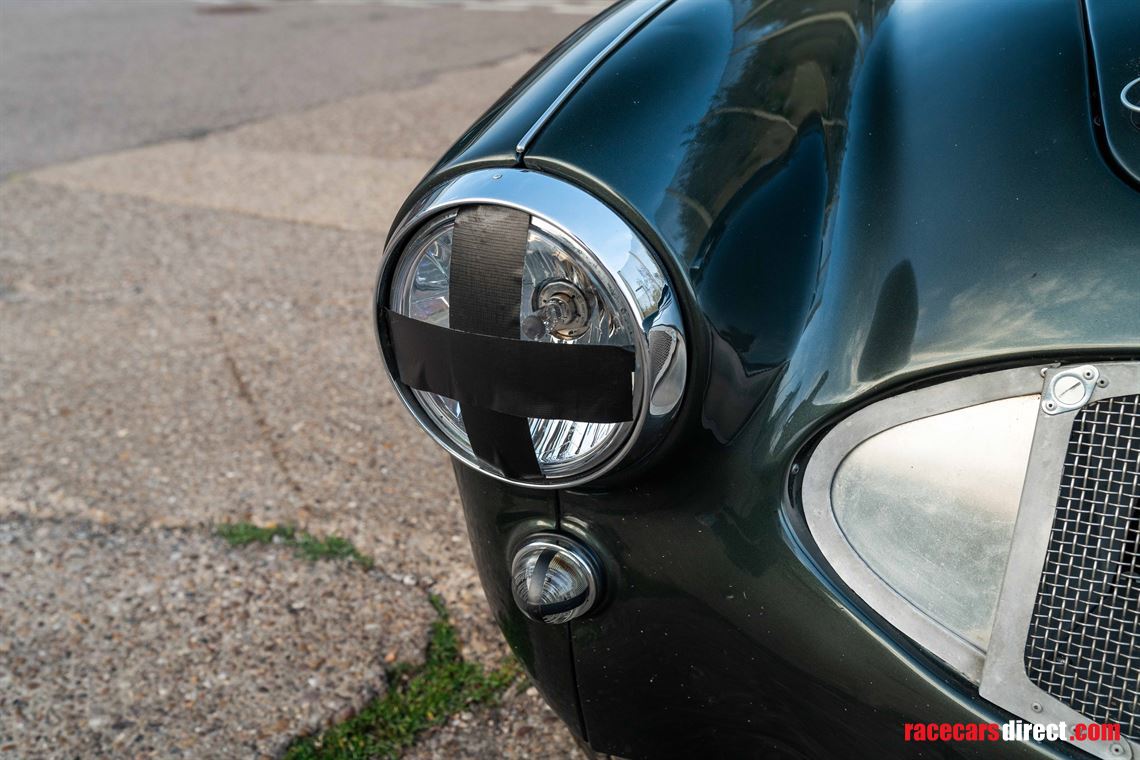 austin-healey-3000-fia-race-car