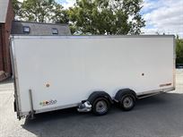 hazlewood-bespoke-car-transporter