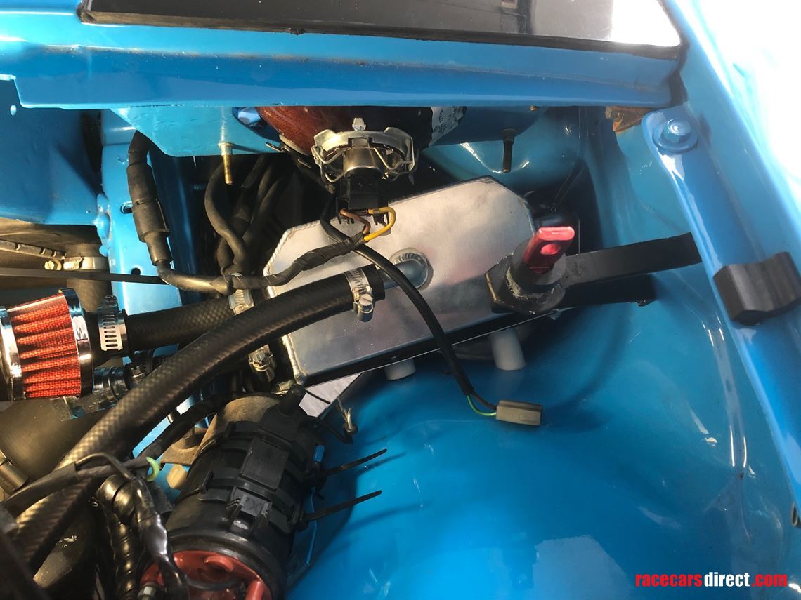 porsche-944-turbo-951