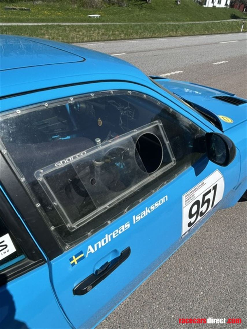 porsche-944-turbo-951