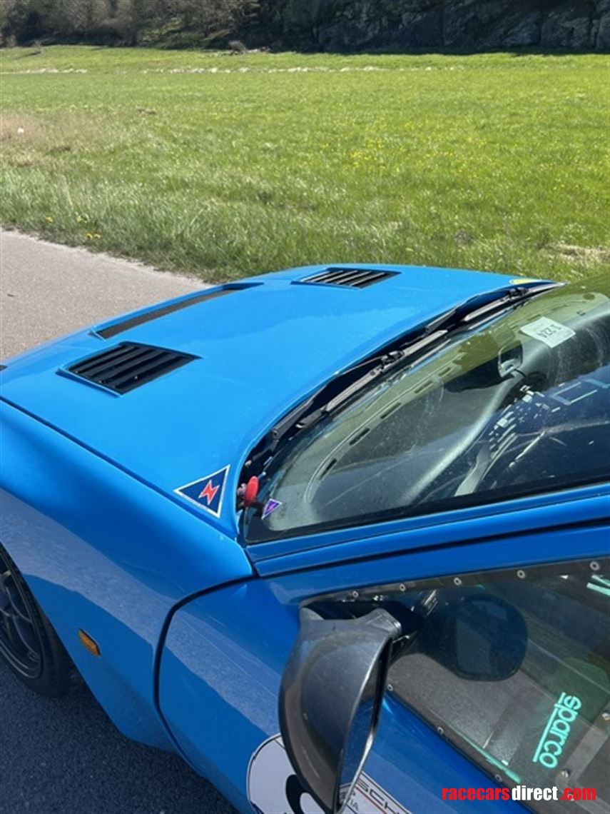 porsche-944-turbo-951