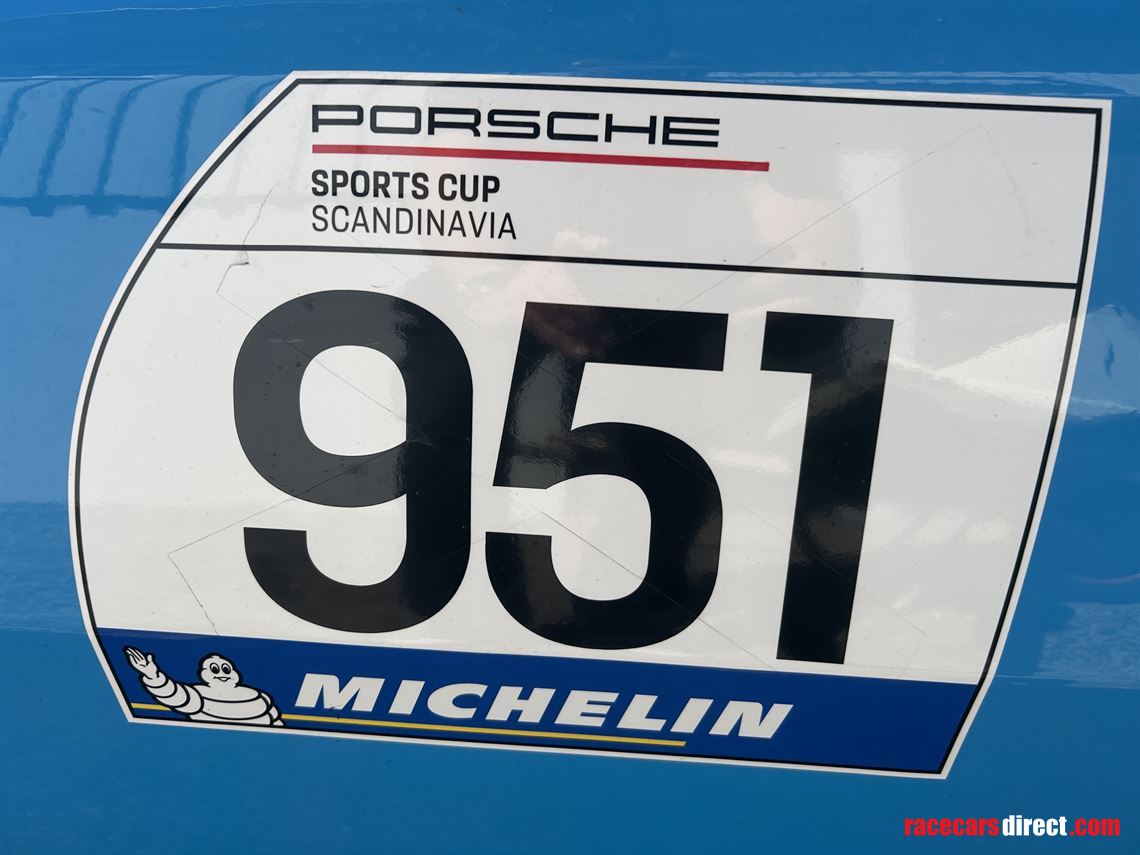 porsche-944-turbo-951