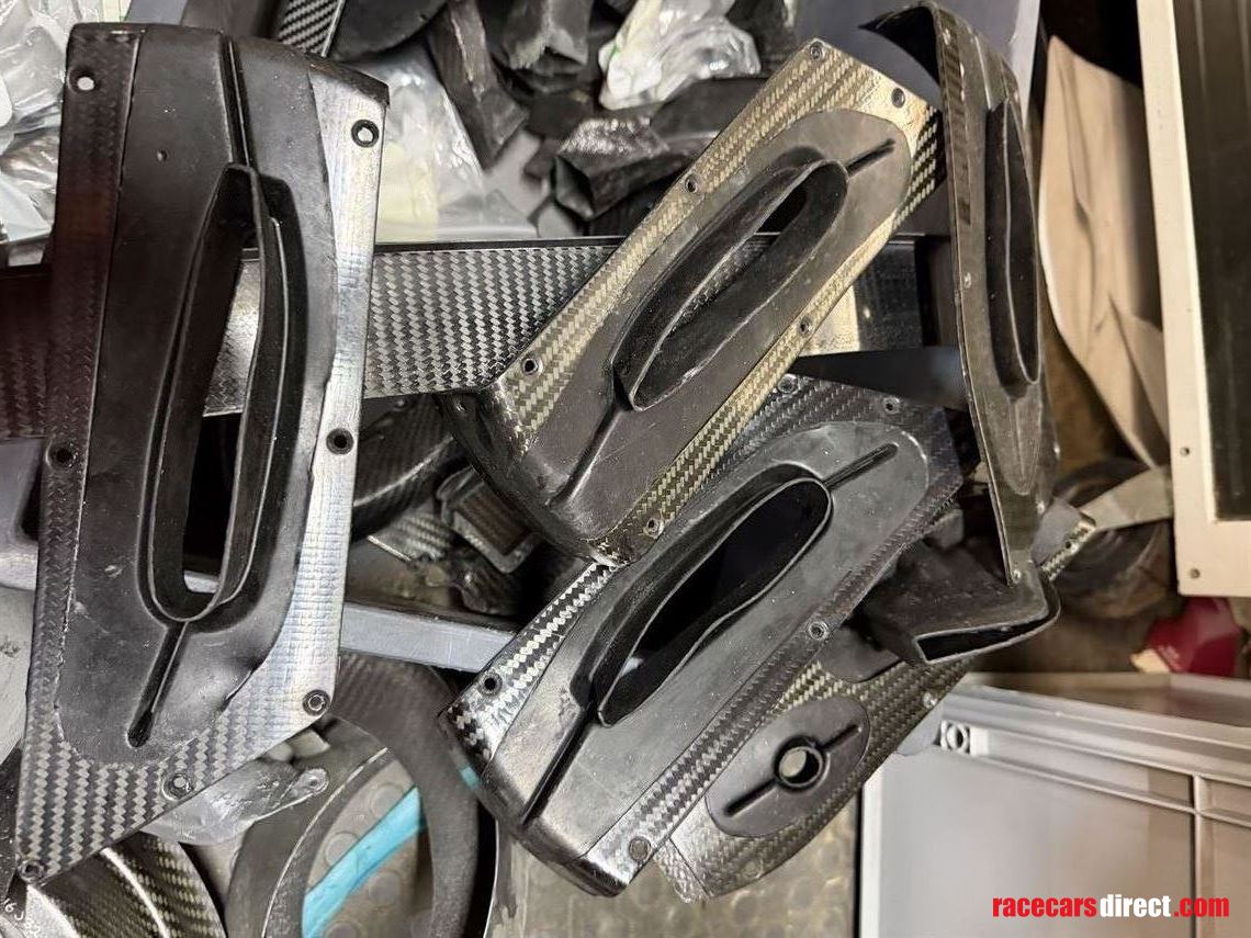 box-of-f1-brake-ducts