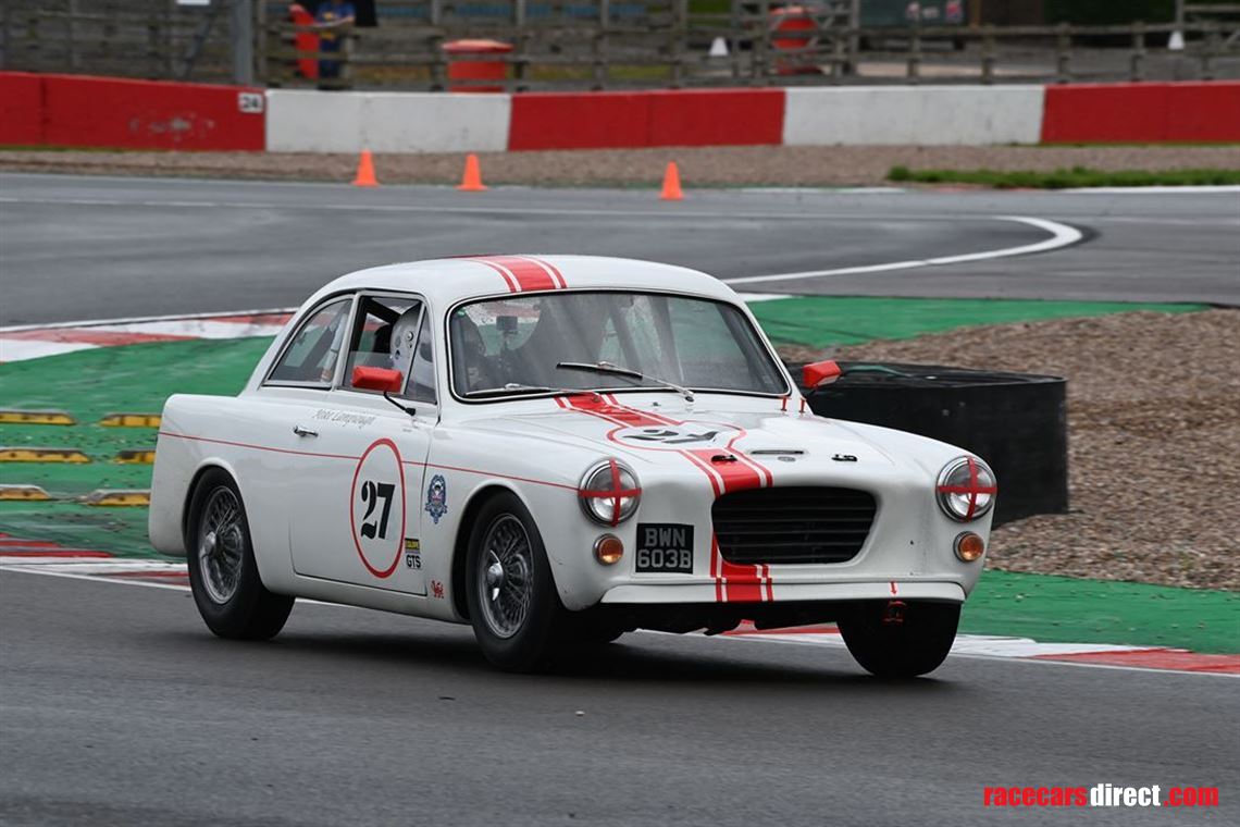 Gilbern GT